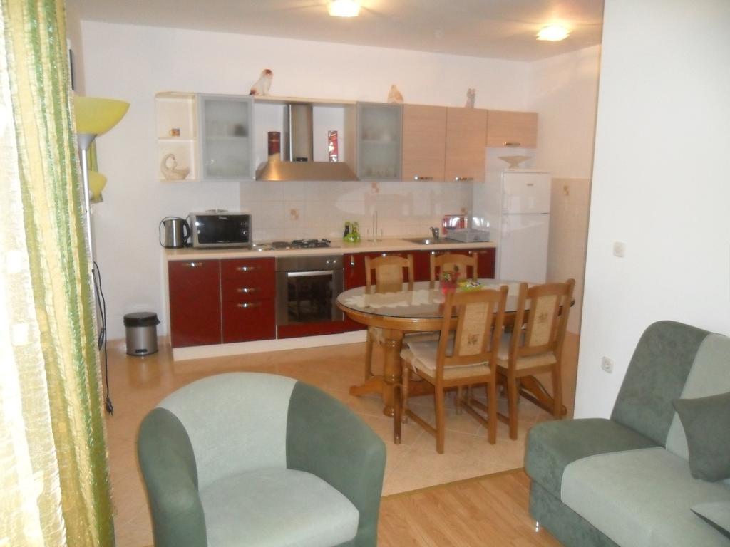 Appartement Apartman Soda à Trogir Extérieur photo