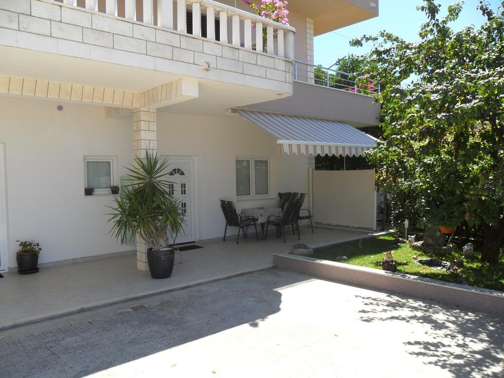 Appartement Apartman Soda à Trogir Extérieur photo