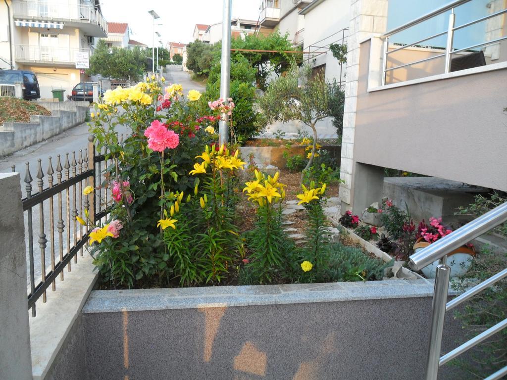 Appartement Apartman Soda à Trogir Extérieur photo
