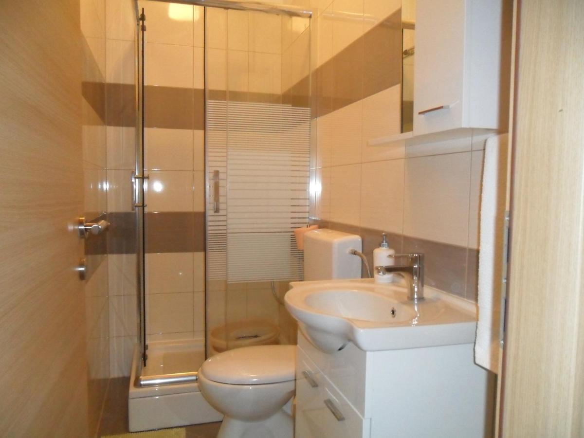 Appartement Apartman Soda à Trogir Extérieur photo